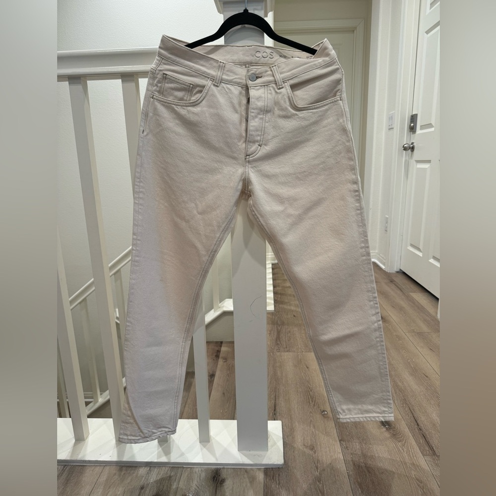 COS JEANS